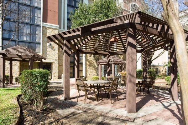 Drury Plaza Hotel San Antonio Airport image 30